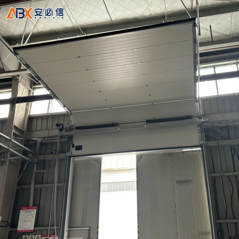 四平市垂直滑升门